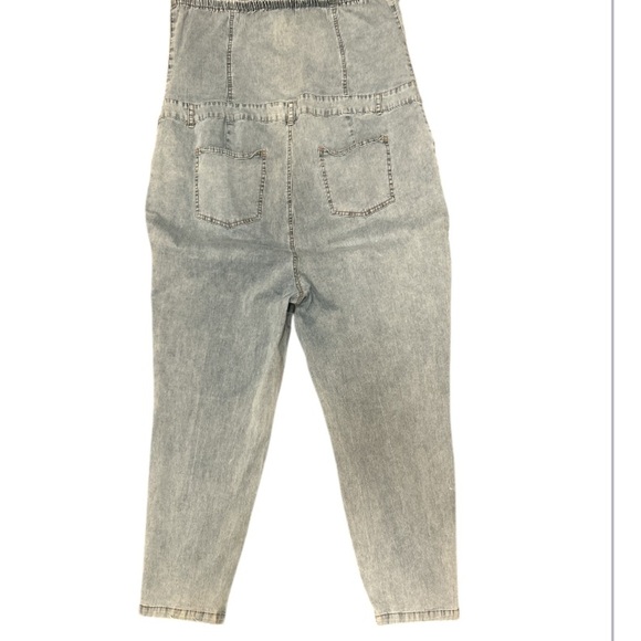 SHEIN‎ denim capri jumpsuit is preowned, size 4XL. - Picture 4 of 5